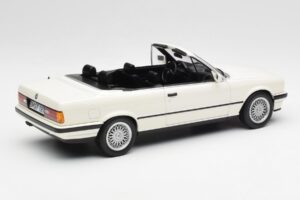 BMW 325i E30 Cabriolet Alpine Hvid Norev 1:18 183213 Metal — billede 2 af 6