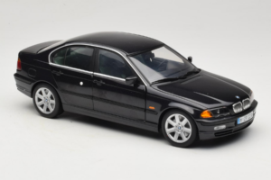BMW 328i E46 Sort UT Models 1:18 80439422373 Metal — billede 6 af 8
