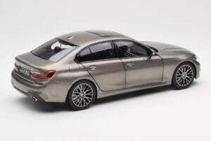 BMW 330i G20 Sølv Norev 1:18 183275 Metal — billede 3 af 8