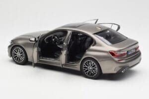 BMW 330i G20 Sølv Norev 1:18 183275 Metal — billede 5 af 8