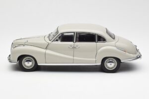 BMW 501 Cortina Grå AUTOart 1:18 80430393098 Metal — billede 4 af 8