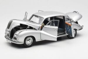 BMW 502 2.6 Luxus Super Sølv AUTOart 1:18 70593 Metal — billede 2 af 8