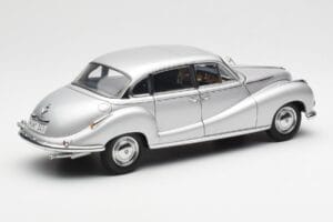 BMW 502 2.6 Luxus Super Sølv AUTOart 1:18 70593 Metal — billede 3 af 8