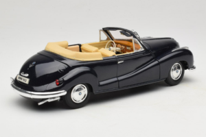BMW 502 Cabriolet Sort Maisto 1:18 31817 Metal — billede 3 af 8