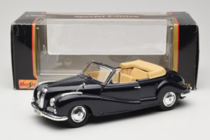 BMW 502 Cabriolet Sort Maisto 1:18 31817 Metal — billede 8 af 8