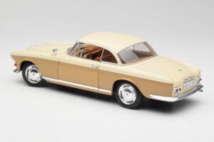 BMW 503 Beige Revell 1:18 8832 Metal — billede 7 af 8