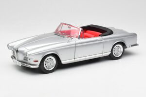 BMW 503 Sølv Revell 1:18 18787 Metal