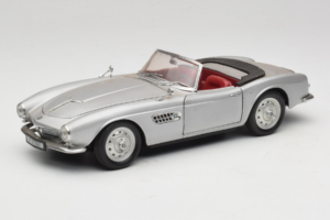 BMW 507 Cabriolet Sølv Revell 1:18 8829 Metal