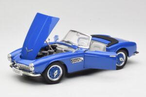 BMW 507 Touring Sport Cabriolet Blå Revell 1:18 8810-M1 Metal — billede 2 af 8