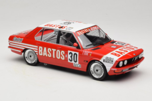 BMW 528i E28 #30 D. Quester / A. Hahne / E. Joosen 24 Hours of Spa Winner 1982 IXO 1:18 18RMC182A Metal — billede 4 af 6