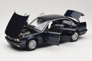 BMW 535i E34 Blue Metallic Minichamps 1:18 100024004 Metal — billede 2 af 8