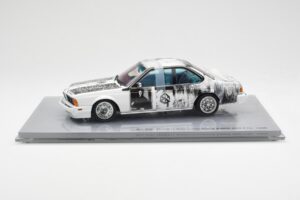 BMW 635 CSi E24 Art Car Robert Rauschenberg AUTOart 1:18 80430150924 Metal — billede 3 af 8