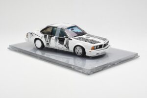 BMW 635 CSi E24 Art Car Robert Rauschenberg AUTOart 1:18 80430150924 Metal — billede 4 af 8