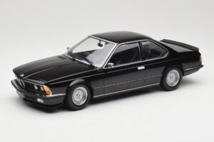 BMW 635 CSi E24 Black Metallic Minichamps 1:18 155028104 Metal