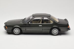BMW 635 CSi E24 Malachit Green Metallic AUTOart 1:18 70522 Metal — billede 4 af 8