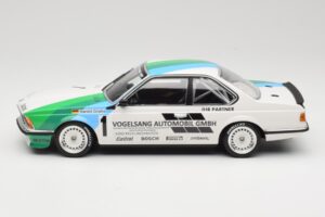 BMW 635 CSi E24 Vogelsang Automobile H. Grohs Winner Bergischer Löwe Zolder 1984 Minichamps 1:18 155842511 Metal — billede 3 af 6