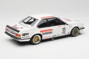 BMW 635CSi E24 Team Schnitzer Eterna #30 S. Bellof / S. Danner ETCC 1984 Minichamps 1:18 155832530 Metal — billede 2 af 6