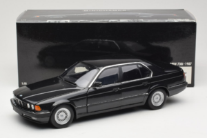 BMW 730i E32 Black Metallic Minichamps 1:18 100023002 Metal — billede 8 af 8