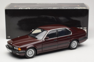 BMW 730i E32 Red Metallic Minichamps 1:18 100023001 Metal — billede 8 af 8