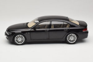 BMW 760Li E66 Individual Sort Kyosho 1:18 08573RB Metal — billede 4 af 8