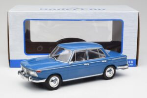BMW 2000 Tilux E120 Caribe Blå MCG 1:18 MCG18291 Metal — billede 6 af 6
