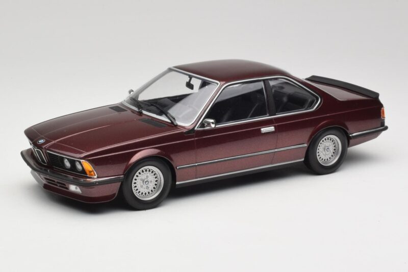BMW 635 CSi E24 Karmesinrot Metallic Minichamps 1:18 155028105 Metal