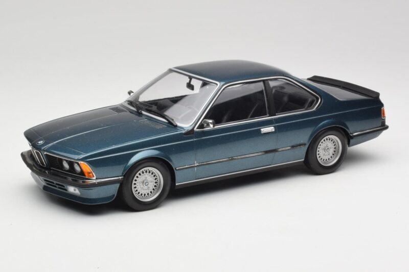 BMW 635 CSi E24 Petrol Blue Metallic Minichamps 1:18 155028108 Metal
