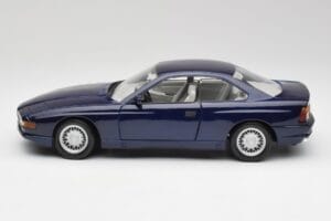BMW E31 850i Mauritius Blå Maisto 1:18 438813100299 Metal — billede 4 af 8