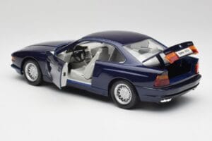 BMW E31 850i Mauritius Blå Maisto 1:18 438813100299 Metal — billede 5 af 8