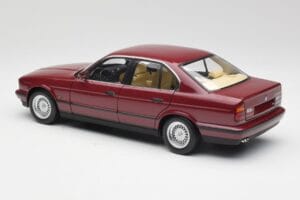 BMW 535i E34 Rød Minichamps 1:18 100024002 Metal — billede 7 af 8