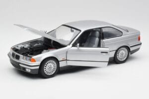 BMW 3 Series E36 Coupe Sølv UT Models 1:18 180023321 Metal — billede 2 af 8
