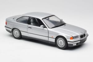 BMW 3 Series E36 Coupe Sølv UT Models 1:18 180023321 Metal — billede 6 af 8