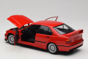 BMW 318is E36 Hellrot UT Models 1:18 180024302-R1 Metal — billede 5 af 8