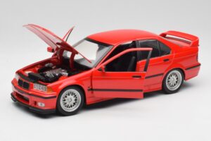 BMW 318is E36 Rød UT Models 1:18 180024302 Metal — billede 2 af 8