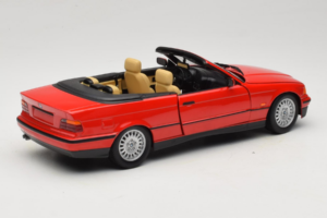BMW 3 Series E36 Cabriolet Rød UT Models 1:18 BMW005 Metal — billede 3 af 8