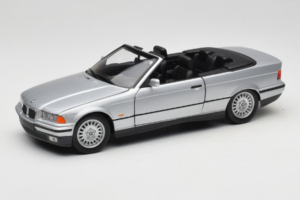 BMW 3 Series E36 Cabriolet Sølv UT Models 1:18 BMW008 Metal