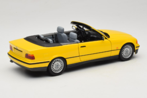 BMW 3 Series E36 Cabriolet Gul UT Models 1:18 BMW007 Metal — billede 3 af 8