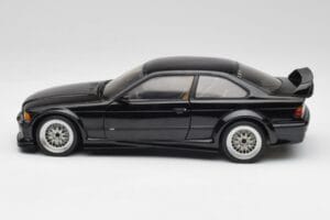 BMW E36 M3 GTR Street Cosmos Sort UT Models 1:18 20481 Metal — billede 4 af 8