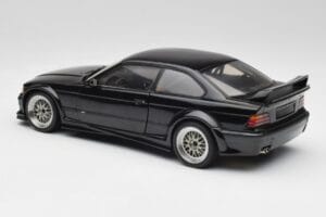 BMW E36 M3 GTR Street Cosmos Sort UT Models 1:18 20481 Metal — billede 6 af 8