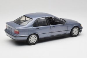 BMW 3-Series E36 Avus Blå UT Models 1:18 180023300 Metal — billede 3 af 8
