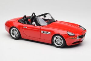 BMW Z8 E52 Roadster Knaldrød Bburago 1:18 12032 Metal — billede 6 af 8
