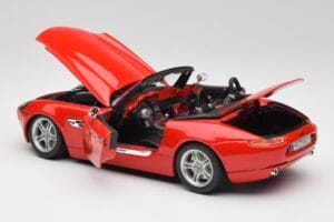BMW Z8 E52 Rød Bburago 1:18 Z8001 Metal — billede 5 af 8