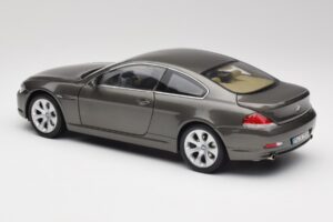 BMW 6 E63 Coupe Lys Bronze Kyosho 1:18 80430153283 Metal — billede 7 af 8
