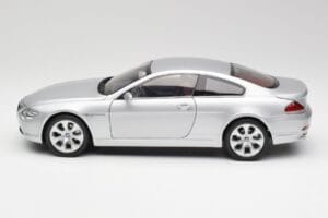 BMW 645Ci E63 Sølv Kyosho 1:18 80430153285 Metal — billede 4 af 8