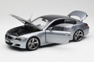 BMW M6 E63 Silver Grå Kyosho 1:18 08703GR Metal — billede 2 af 8