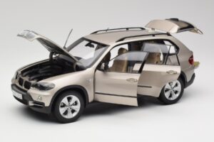 BMW X5 E70 4.8i Platinum Bronze Metallic Kyosho 1:18 80430413413 Metal — billede 2 af 8