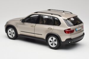 BMW X5 E70 4.8i Platinum Bronze Metallic Kyosho 1:18 80430413413 Metal — billede 7 af 8
