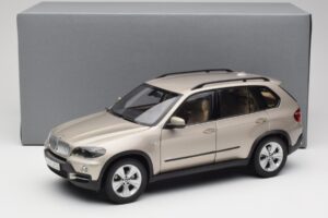 BMW X5 E70 4.8i Platinum Bronze Metallic Kyosho 1:18 80430413413 Metal — billede 8 af 8