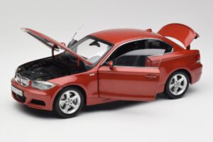BMW 1 E82 Coupe Orange Kyosho 1:18 80430427064 Metal — billede 2 af 8