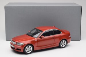 BMW 1 E82 Coupe Orange Kyosho 1:18 80430427064 Metal — billede 8 af 8